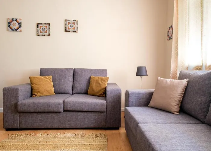 Spacious 3 Brs Apartment, Steps To Joao's Station Apartmán *